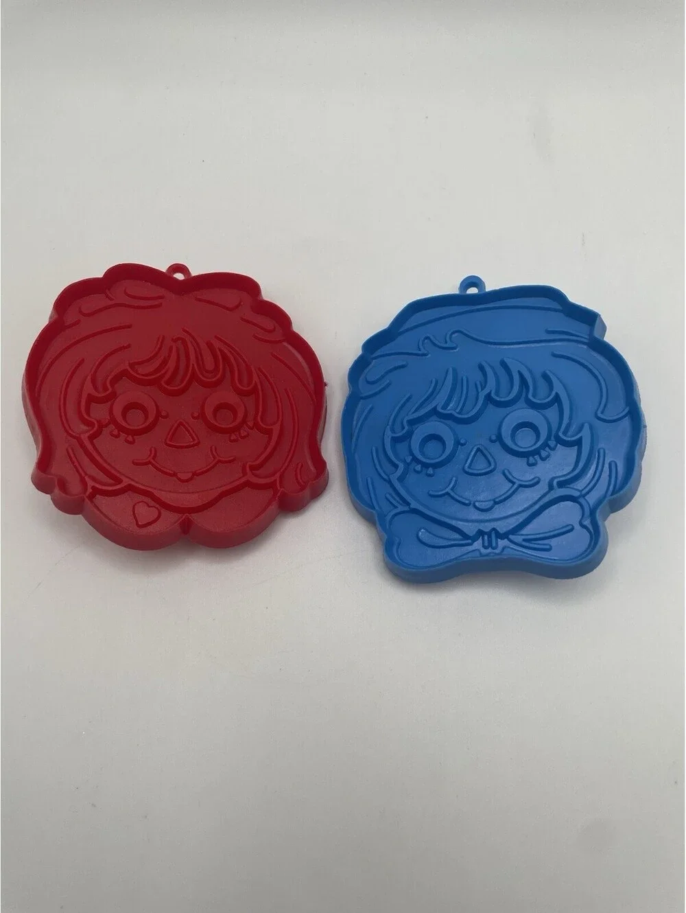 Vintage 1978 Hallmark Cookie Cutters Raggedy Ann & Andy Face Bobbs-Merrill Doll